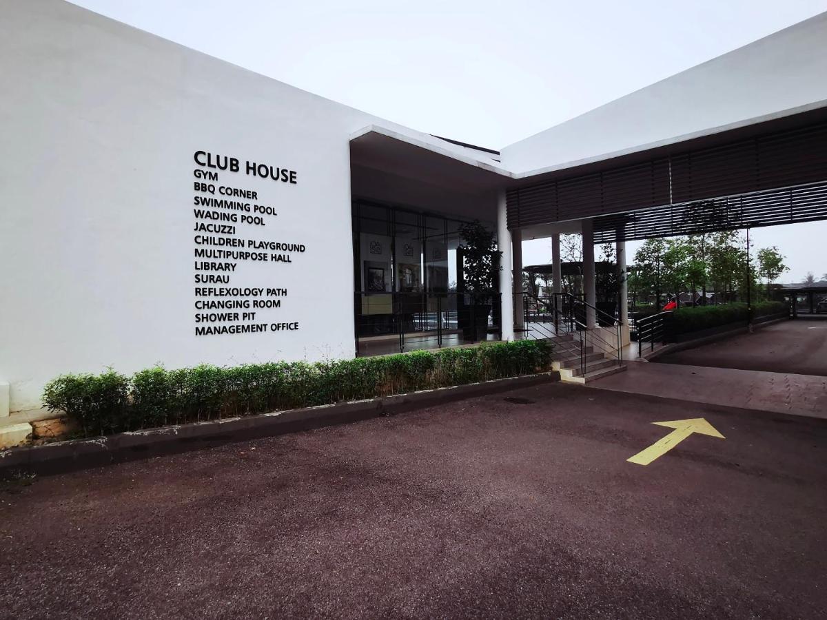 Apartamento de 88 m2 com 2 quarto Ipoh Exterior foto